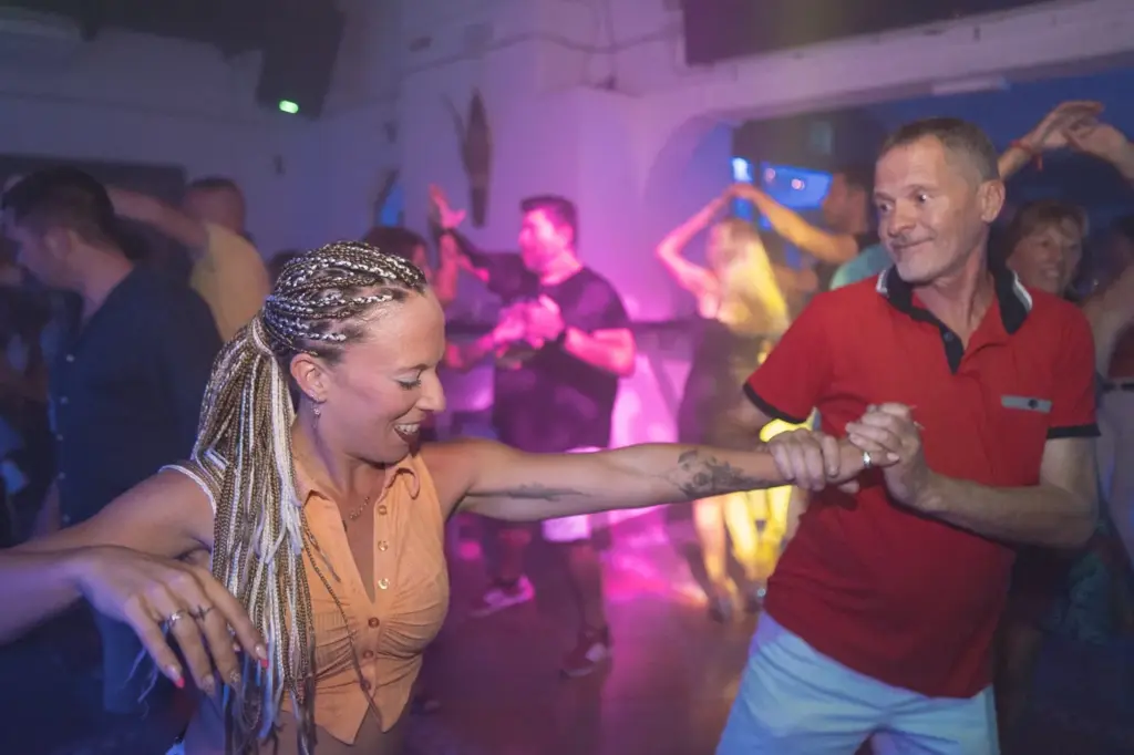 Deseo Weekly Bachata & Reggaeton Night at Casablanca Disco Bar