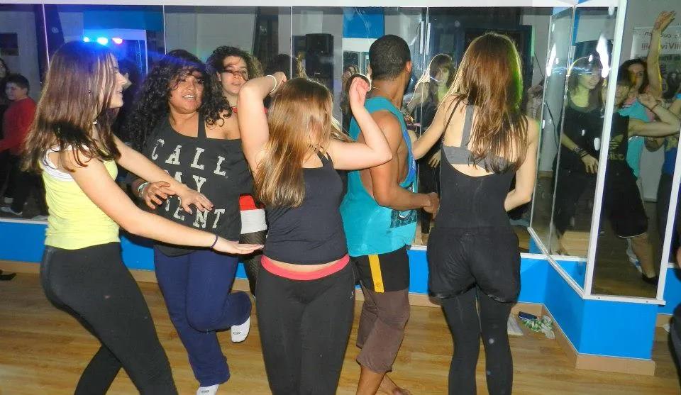 EDAE Córdoba – Salsa & Bachata Weekly Classes