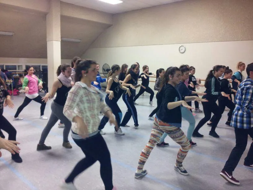 EDAE Córdoba – Salsa & Bachata Weekly Classes