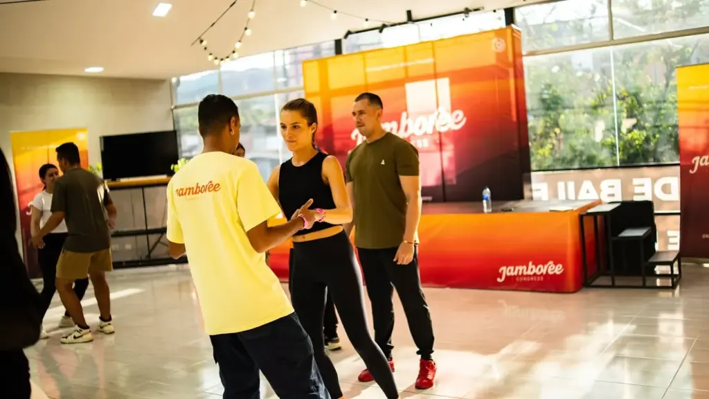 Friday Salsa Class and Social at Laureles