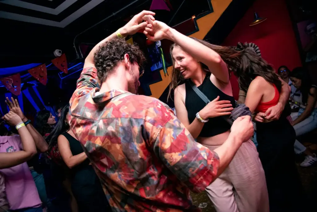 Jueves a Domingo Salsa Nights at MalaMaña Salsa Bar