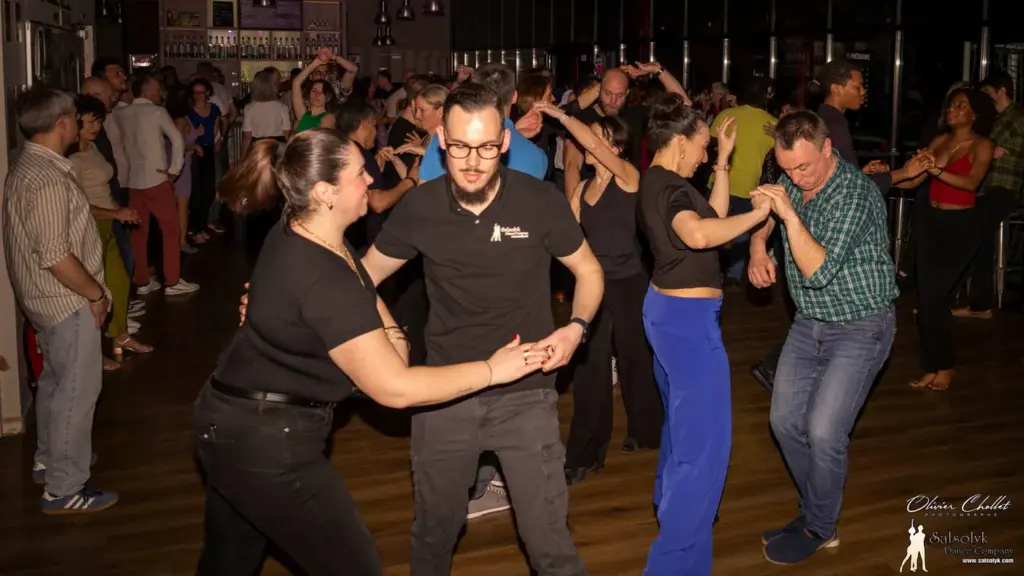 La Casa Mensual at Salsolyk’s Dance Company