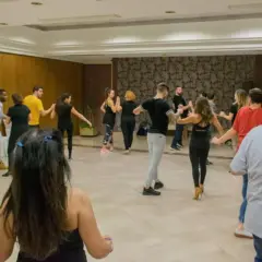 Corsi di Danza Latina presso il Golden Dance Studio Santander