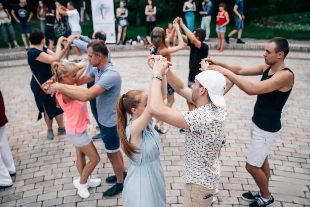 Latin Dance Open Air at Shevchenko Park Kyiv