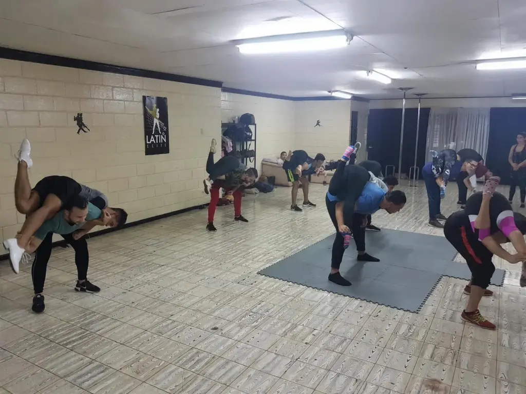Latin Elite CR – Level 3 Salsa Class