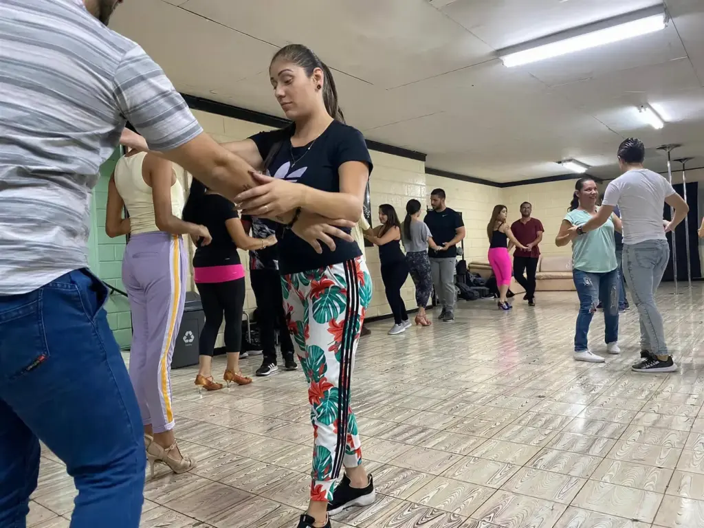 Latin Elite CR – Level 3 Salsa Class