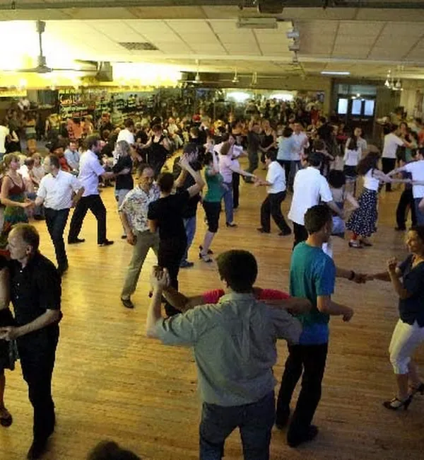 Mazurelle Weekly Salsa & Bachata Classes