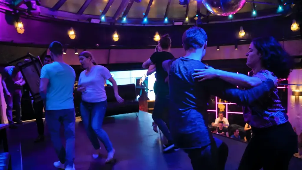 Mi Salsa Thursday at Vior Club