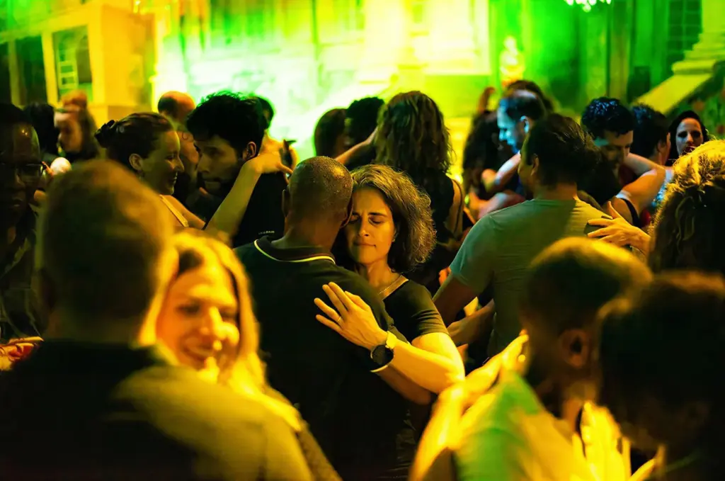 Puerto Habana Latin Nights