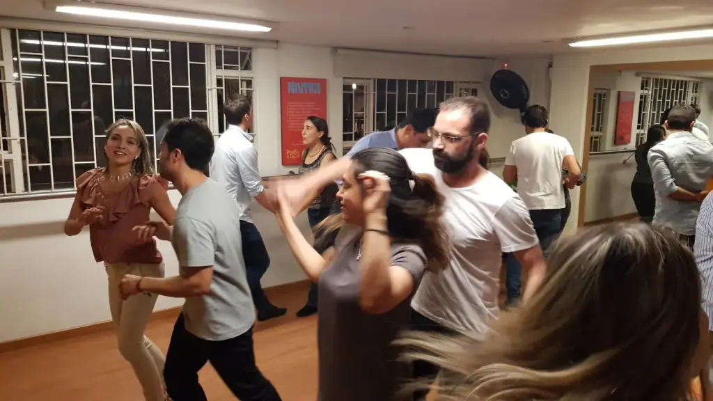 Punta y Taco Personalized Dance Classes
