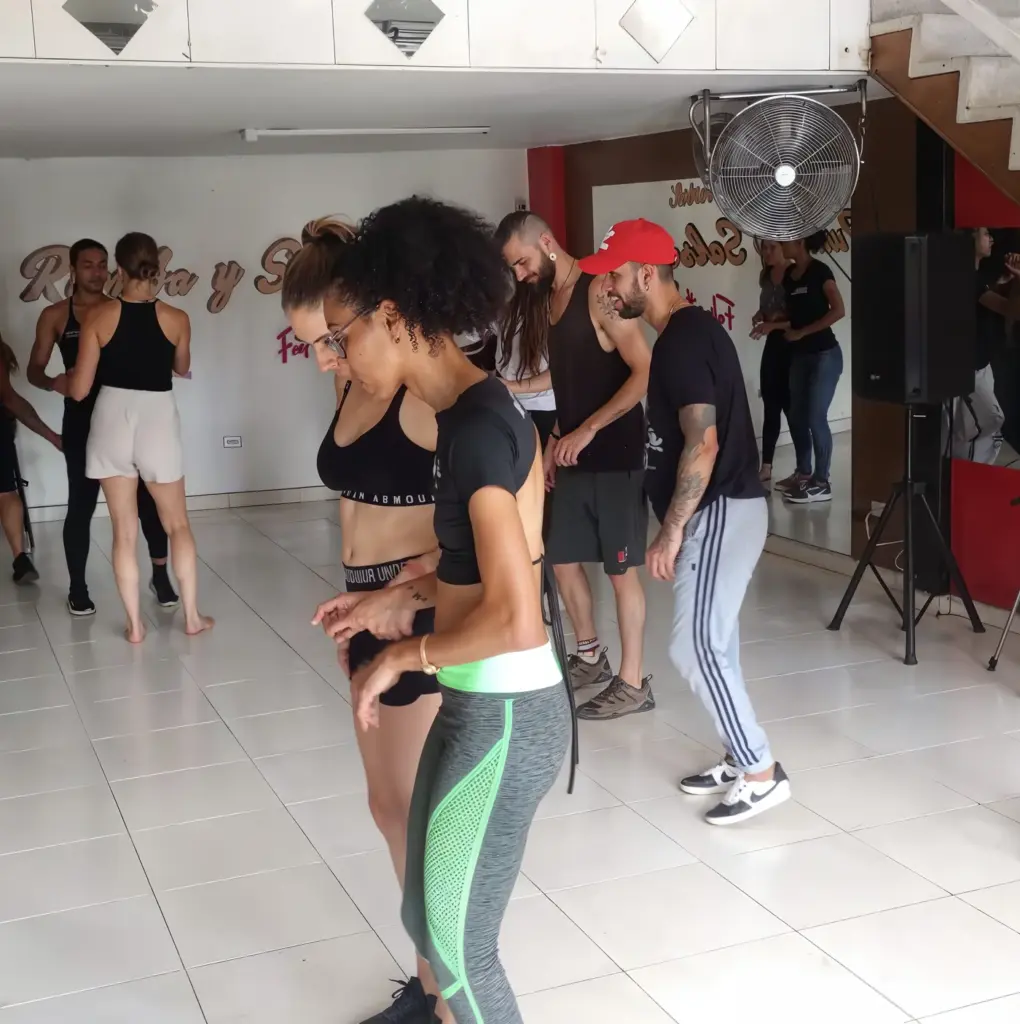 Rumba y Salsa Weekly Classes and Workshops
