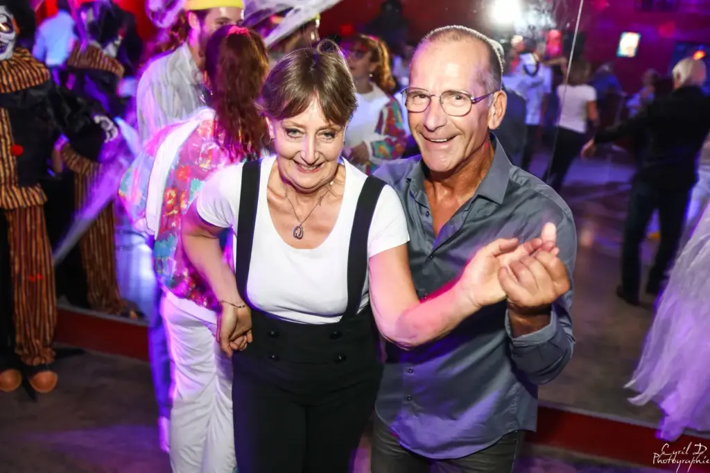 Sábado Salsa Night at Le Vieux Rouge