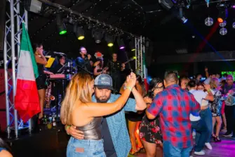 Sábados con la Rumba – A Otro Livello presso Luna Azul