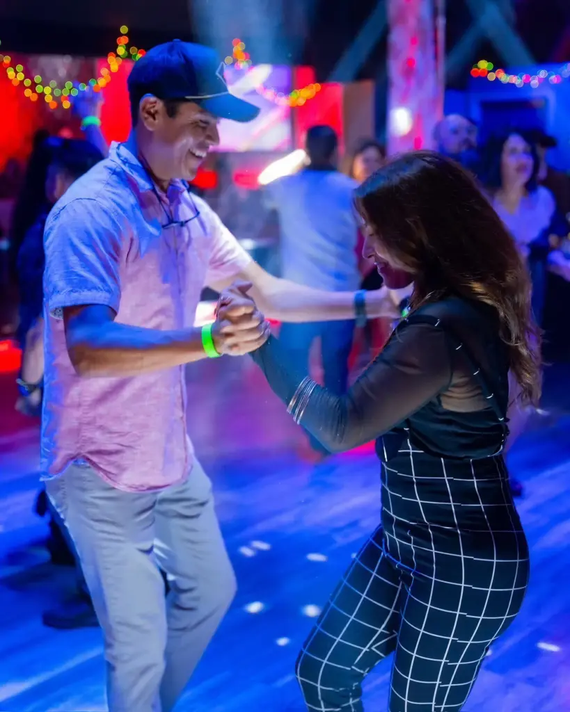 Sábados con la Rumba – A Otro Nivel at Luna Azul