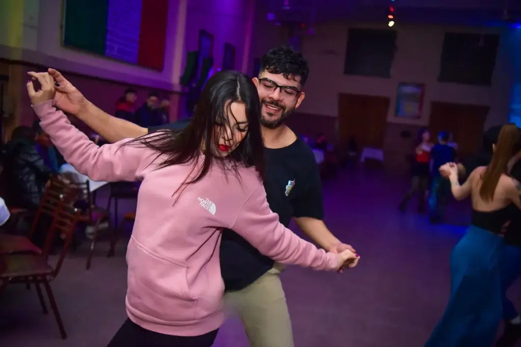 Salsa and Bachata Classes and Social at El Barcito Bachatero