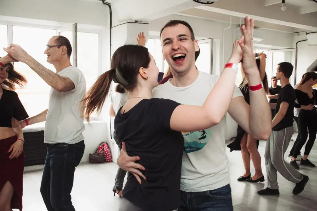 Salsa and Bachata Classes at Bachata Blanca Kyiv