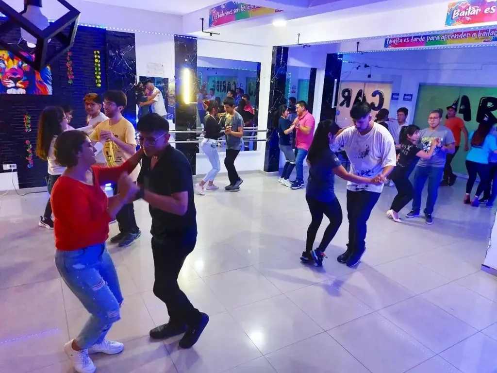 Salsa and Bachata Classes at Caribe Academia de Baile Arequipa