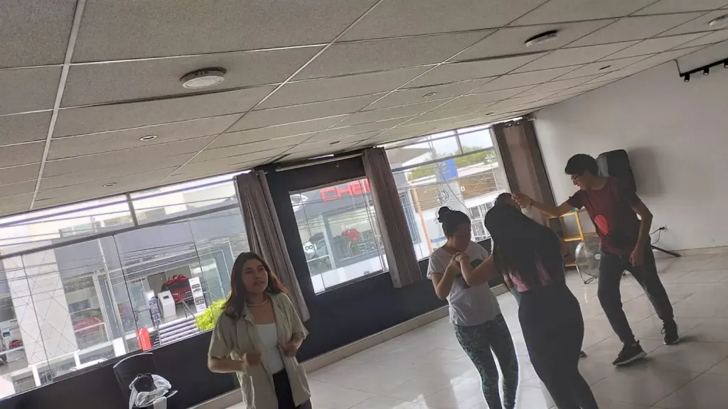 Salsa and Bachata Classes at FG Dance Studio Arequipa