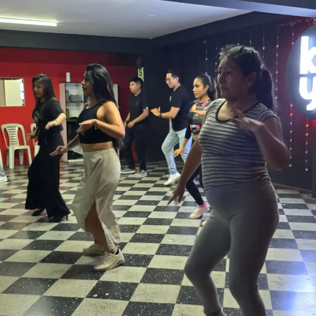 Salsa and Bachata Classes at KAYA Escuela de Baile Arequipa