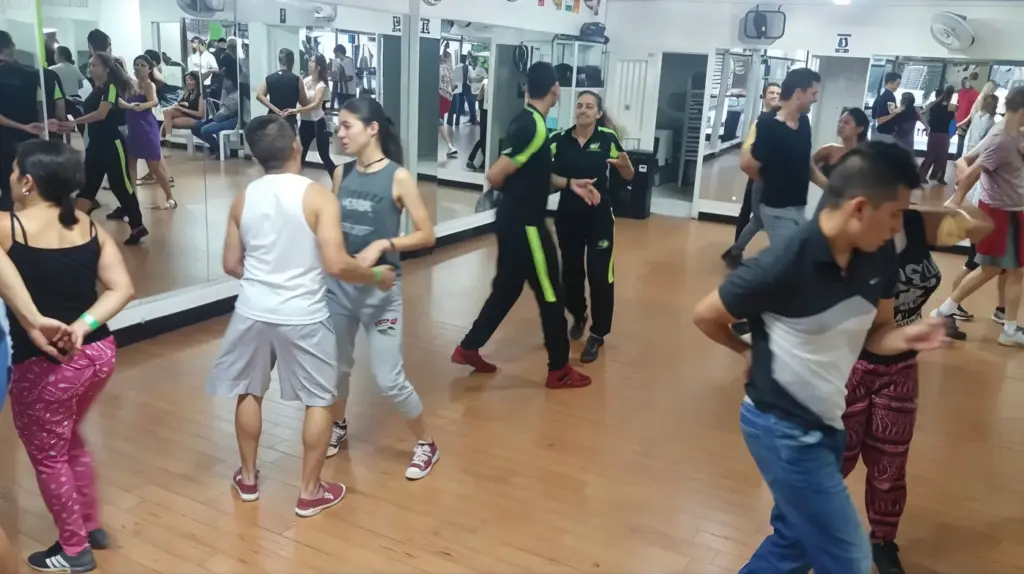 Salsa and Bachata Classes at Manicero Sabor Academia de Baile