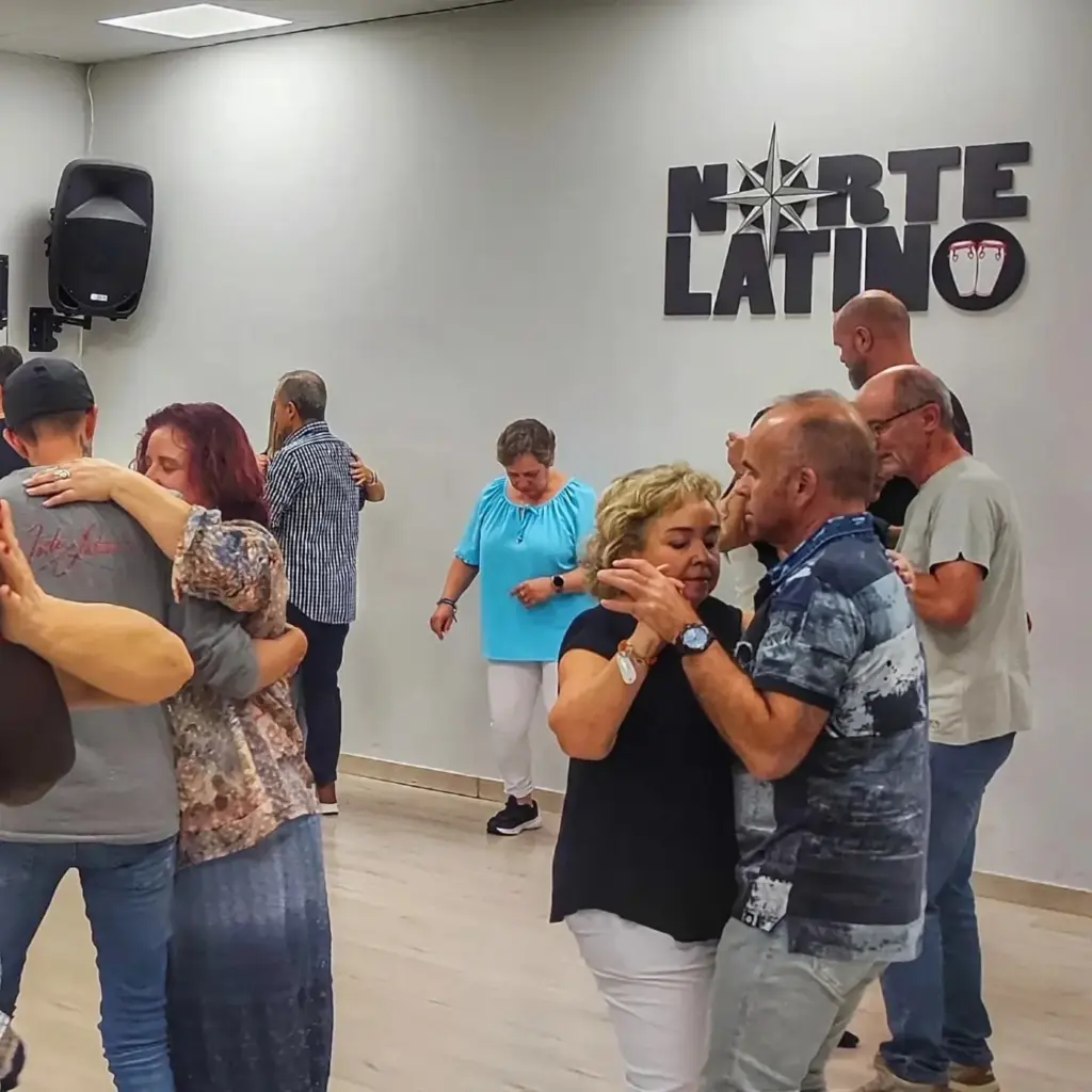 Salsa and Bachata Classes at Norte Latino
