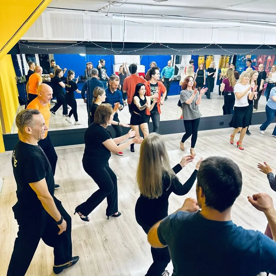 Salsa and Bachata Classes at Raíces Dance Studio Kyiv