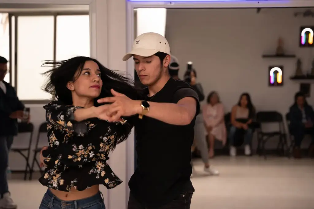 Salsa and Bachata Classes at Team Toluca