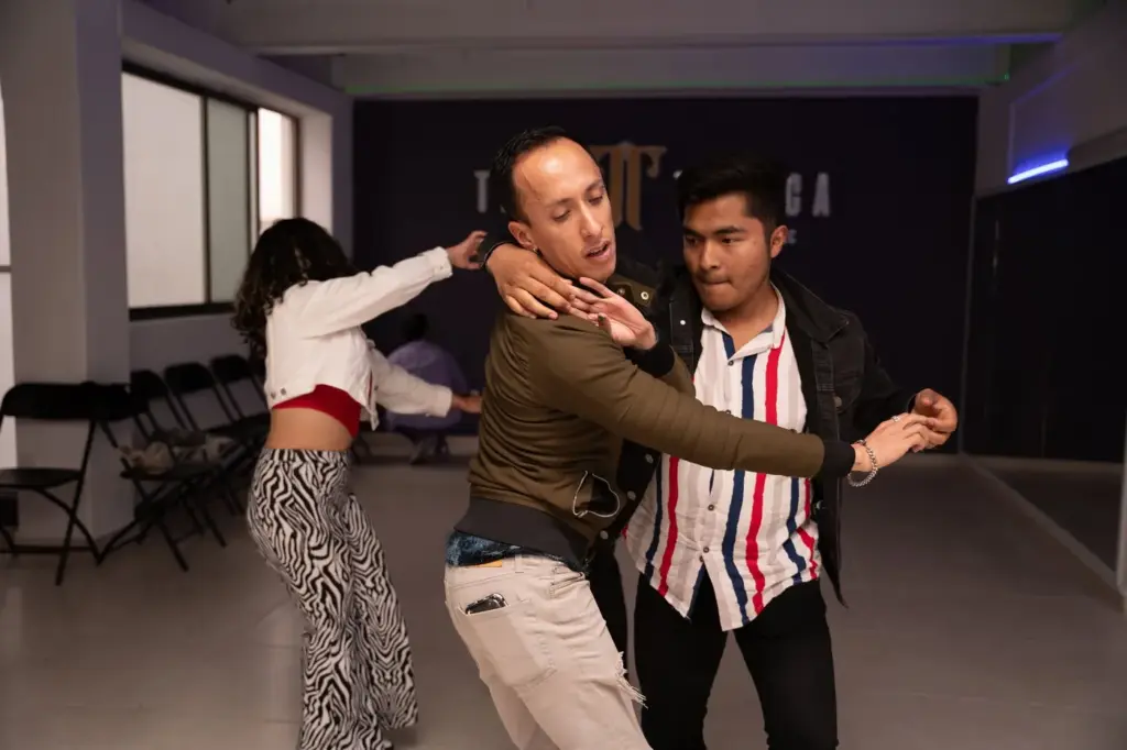 Salsa and Bachata Classes at Team Toluca – Metepec