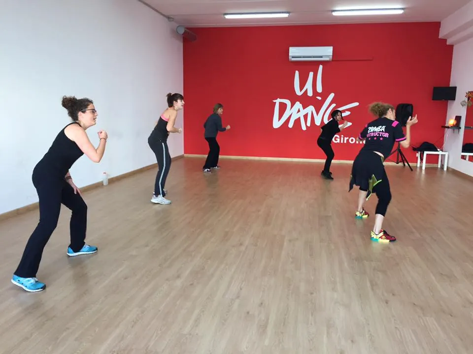 Salsa and Bachata Classes at U Dance Girona