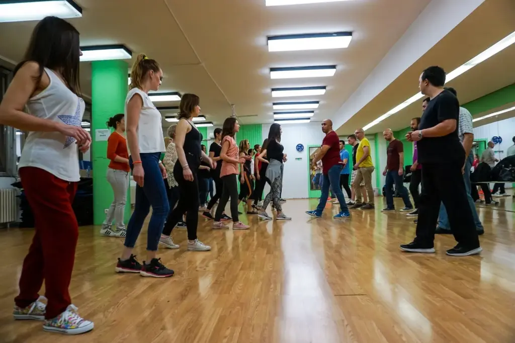 Salsa & Bachata Classes at Baila Dance Studio