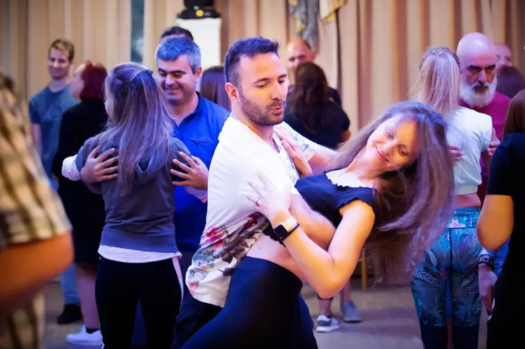 Salsa & Bachata Classes at Latin Force Dance Studio