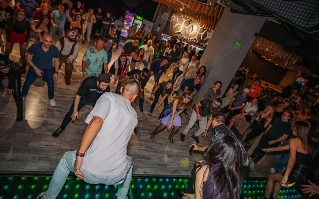 Salsa & Bachata Classes at Paletro Dance Spot