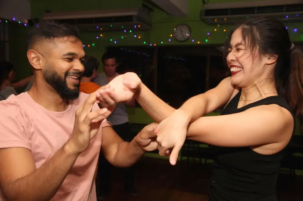 Salsa, Bachata & Rueda Socials at Havana Estudio