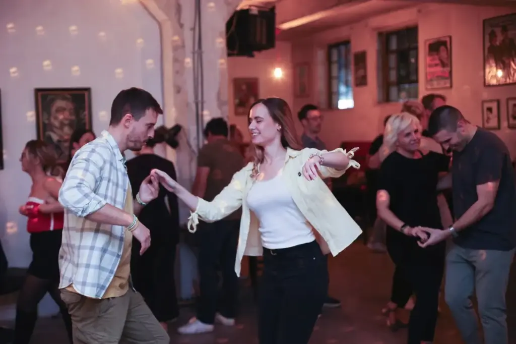 Salsa Classes at Al Centro Belgrade