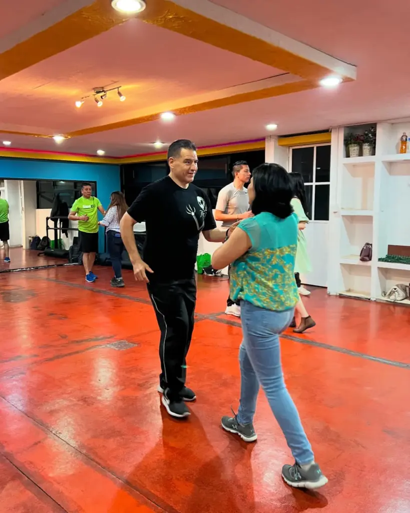 Salsa Classes at Collage Dance Studio