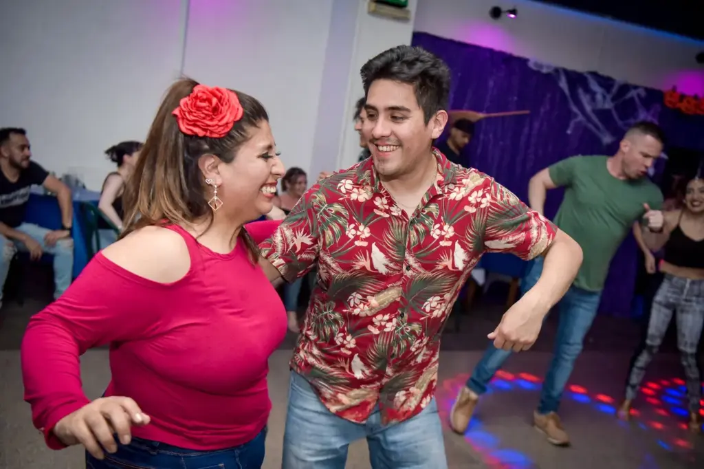 Salsa Classes at El Rumbón