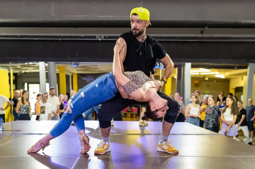 Salsa Classes at LOFToDANCE Warsaw