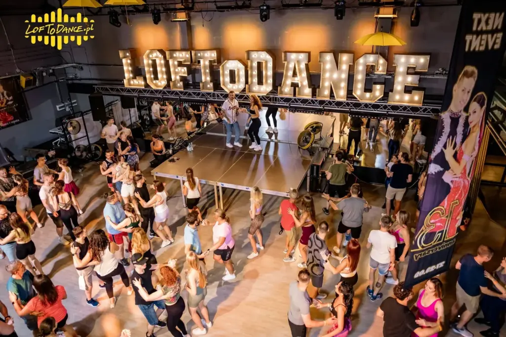 Salsa Classes at LOFToDANCE Warsaw