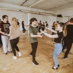 Corsi di Salsa presso Oye Dance School