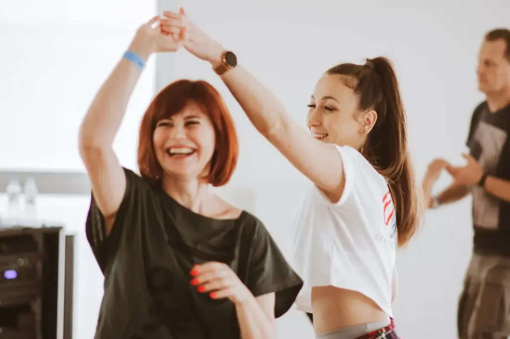 Salsa Classes at Oye Dance School