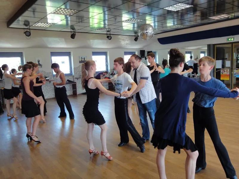 Salsa Classes at Ritmo Dance Studio Regensburg