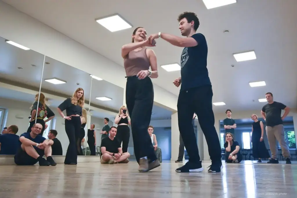 Salsa Classes at Warsaw Salsa Club