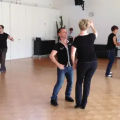 Corsi di Salsa presso Danceorama Bern