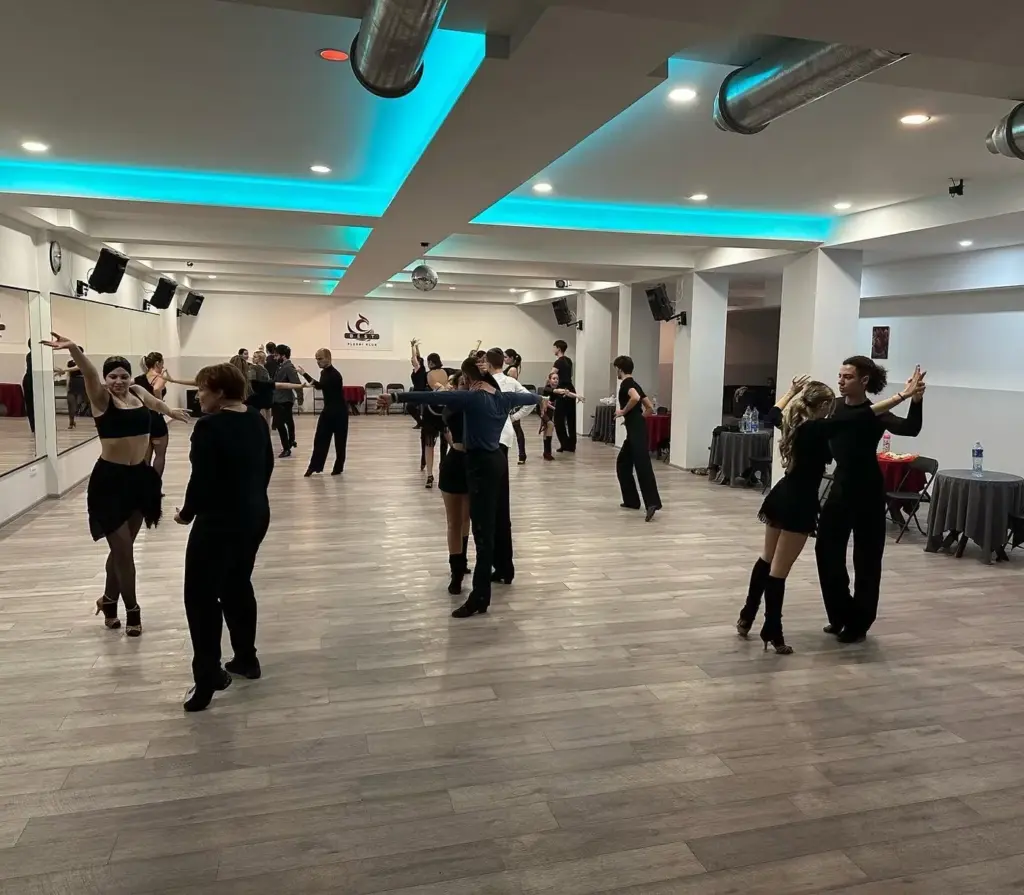 Salsa Dance Course at Plesni Klub BEST