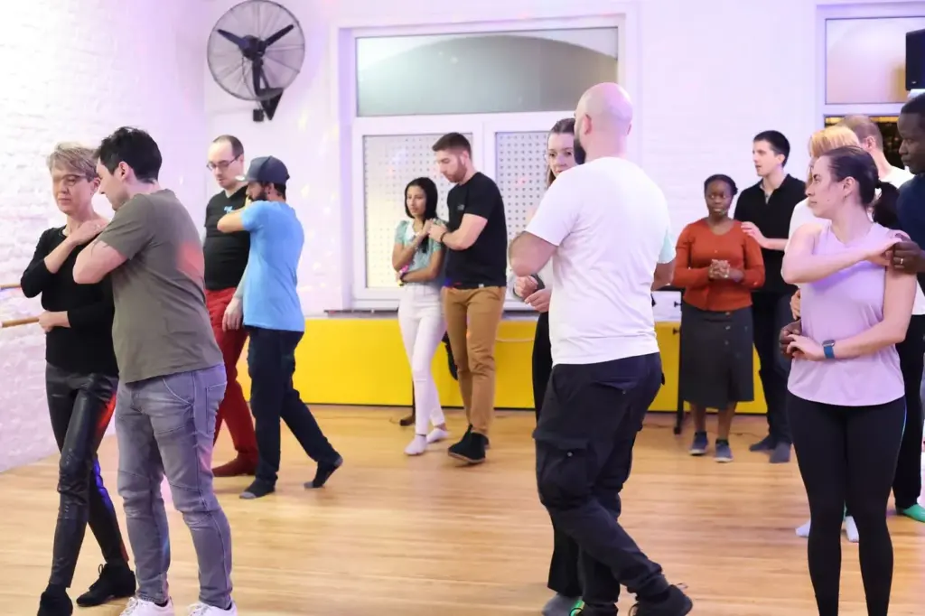 Salsa Dancing at Salsa Diablo Brussels