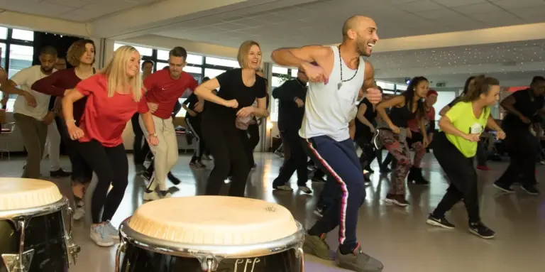Cours de Salsa & Kizomba chez Poetic Motion