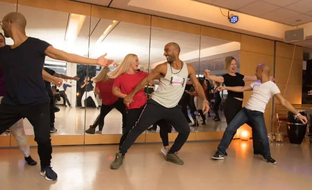 Salsa & Kizomba Classes at Poetic Motion