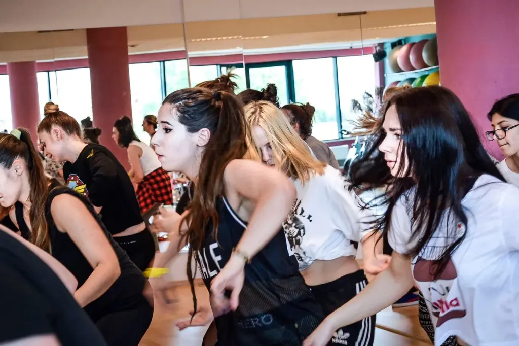 Salsa Lady Styling at SHO School of Caribbean Dances