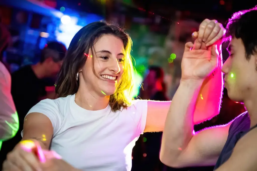 Salsa & Latin Dance Courses at Salsaluca Bern