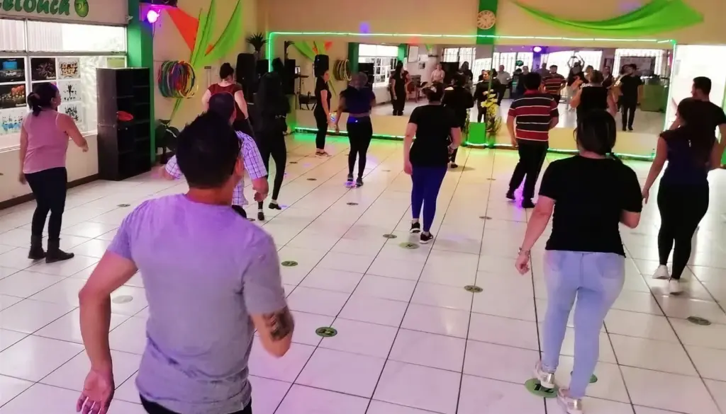 Salsa Lessons at Dancetouch San Antonio